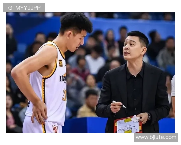 12分大胜，辽宁男篮打弱旅安稳 张陈治锋11+9正式接班 杨鸣弃用外援